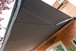 TS 23 AWNING UNI TROUT 10