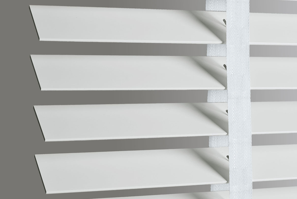 Ts 2021 Wooden Venetians Lightbox Porcelain White Tape 1168X782