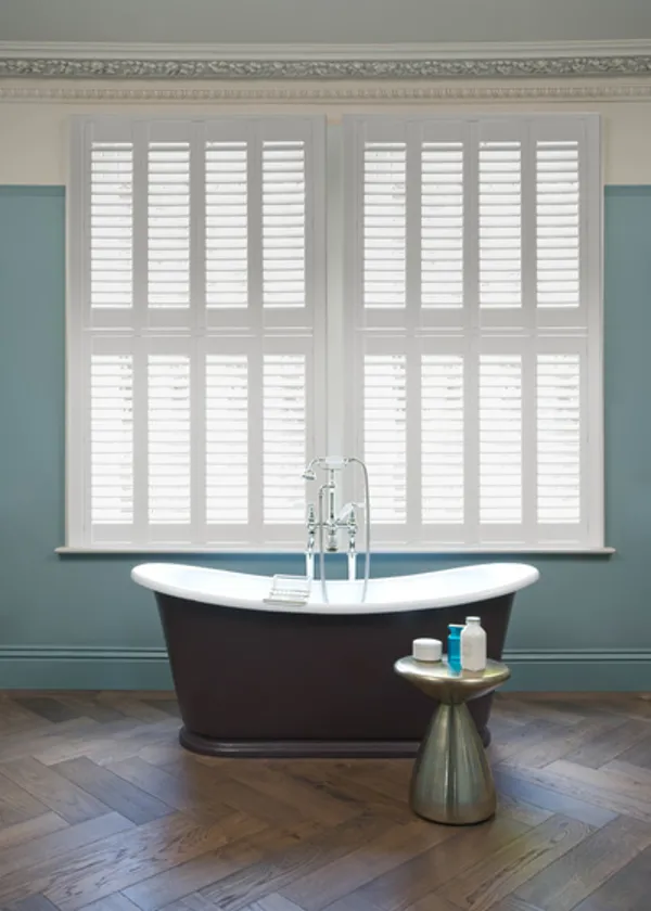 TS 2023 VINY SHUTTER COTTON WHITE BATHROOM 05