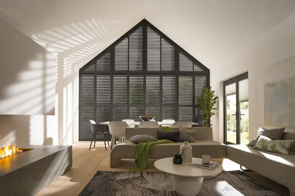 TS Burleyshapedshutters Railings Extendedliving R2 Set3 Shot1 Main 1