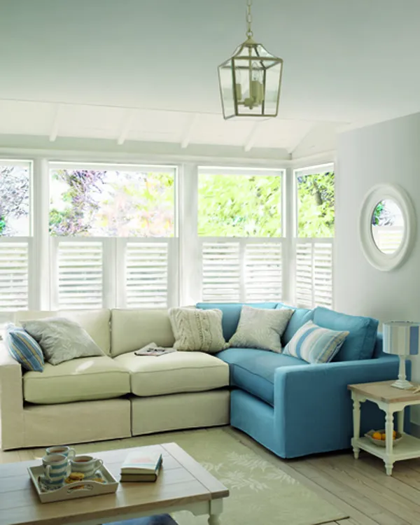 TS BURLEY SHUTTER LA BAY LOUNGE WHITE 2