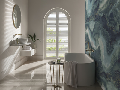 Ts Waterburyvinylshapedshutters White Bathroom Set4 Shot1 Main Ts A Without Light 1 Rt Dt
