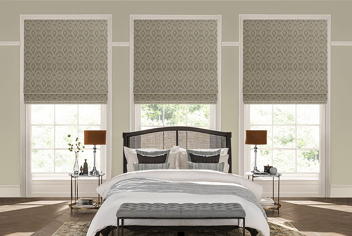 Ts 2022 Roman Blinds Roomset Paolo Taupe