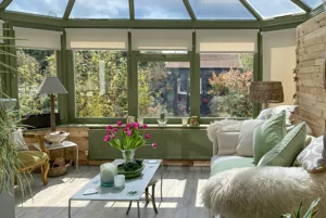 HIL 2023 UGC 350 ROLLERS CONSERVATORY