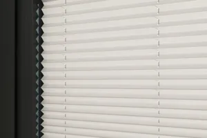 TS Pleated White Kitchendiner R2 Set1 Shot5 Cameo 3