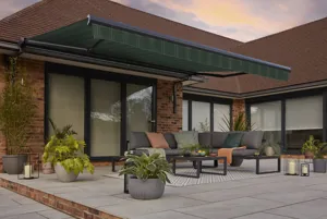 TS 2024 AWNINGS UNI FERN LANDSCAPE
