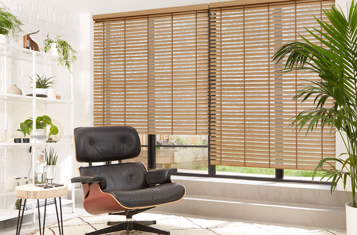 Ts 2021 Wood Venetian Roomset Caramel Tan Tape 1168X782