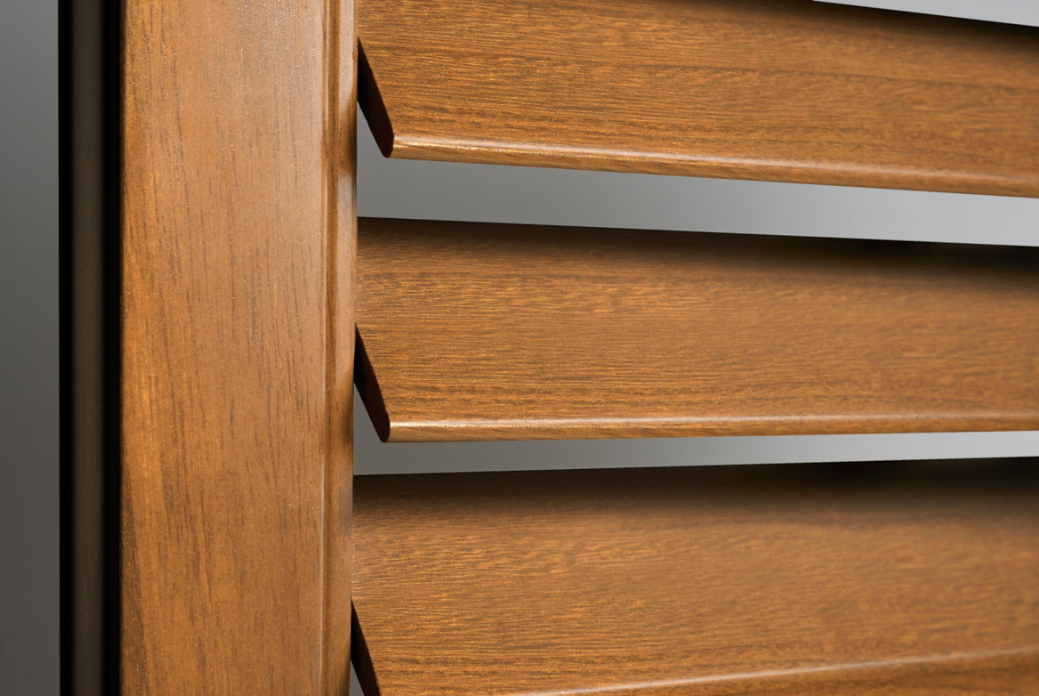 Ts 2021 Shutters Lightbox 2 Tennessee Oak 1168X782