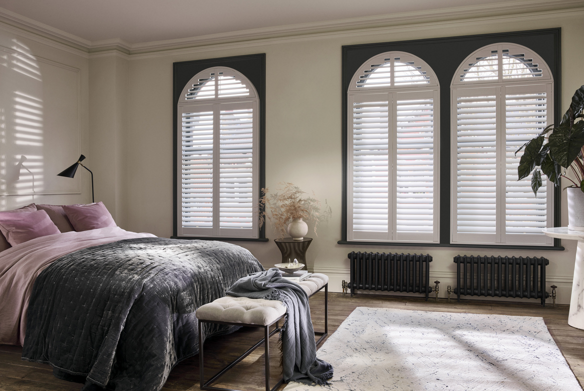 TS 2021 MOL WATERBURY SHAPED FULL HEIGHT SHUTTERS COTTON WHITE BEDROOM LANDSCAPE